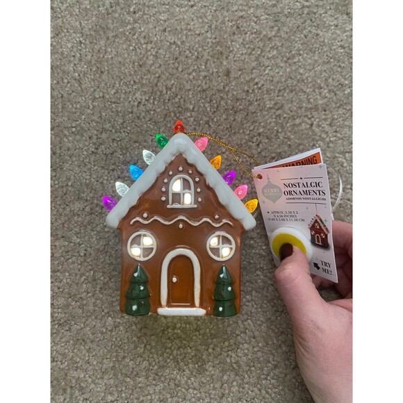 Merry Moments Ceramic Gingerbread House Nostalgic Ornament Brown NWT - Picture 2 of 12